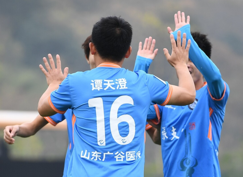 B体育课程-主客场皆胜！球队开局连胜迎来好气象的简单介绍