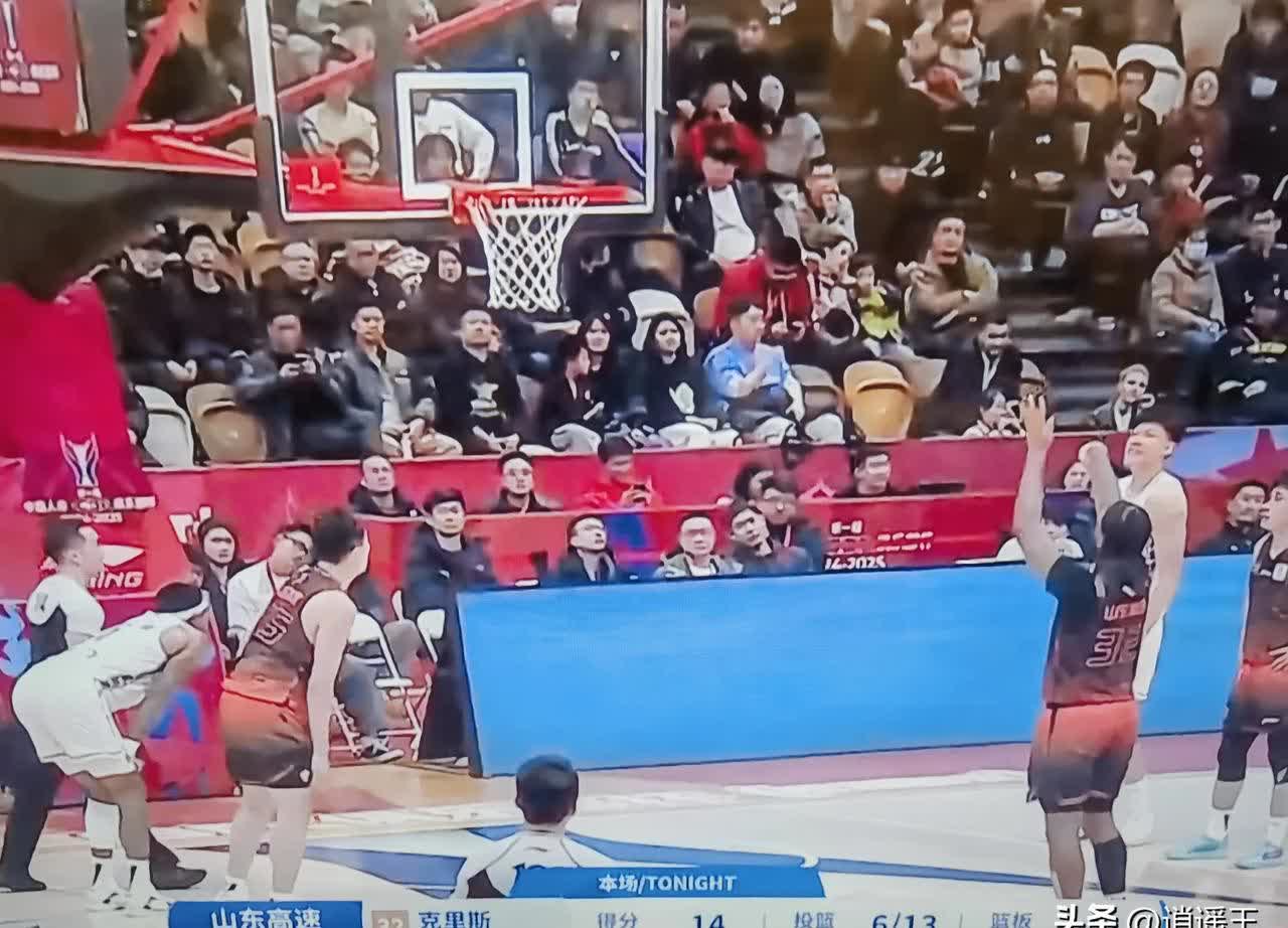 B体育网页版入口-山东男篮遭遇惨败，寻找突破口的简单介绍