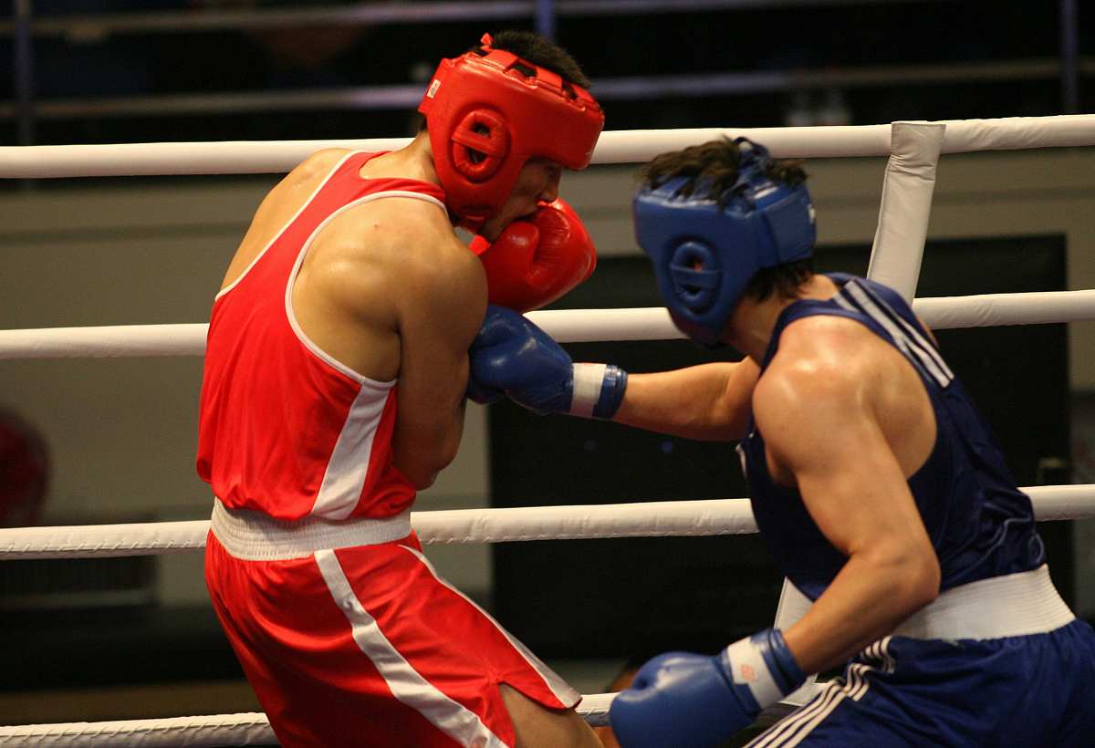 B体育网站-关于拳击比赛选手实力决斗，搏命一搏的信息