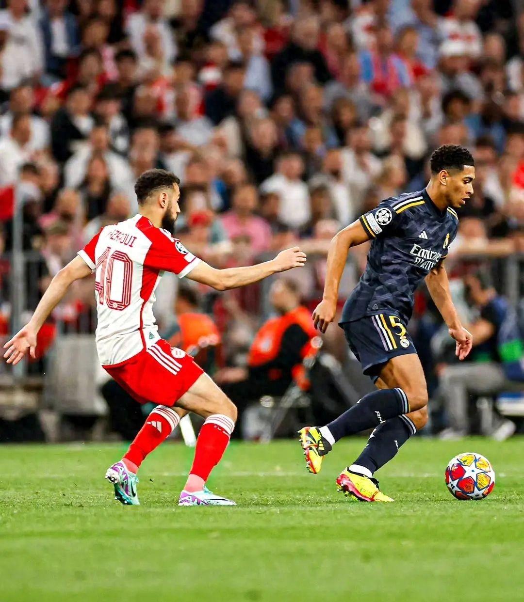 榜首之争白热化，拜仁慕尼黑多特蒙德势均力敌的简单介绍