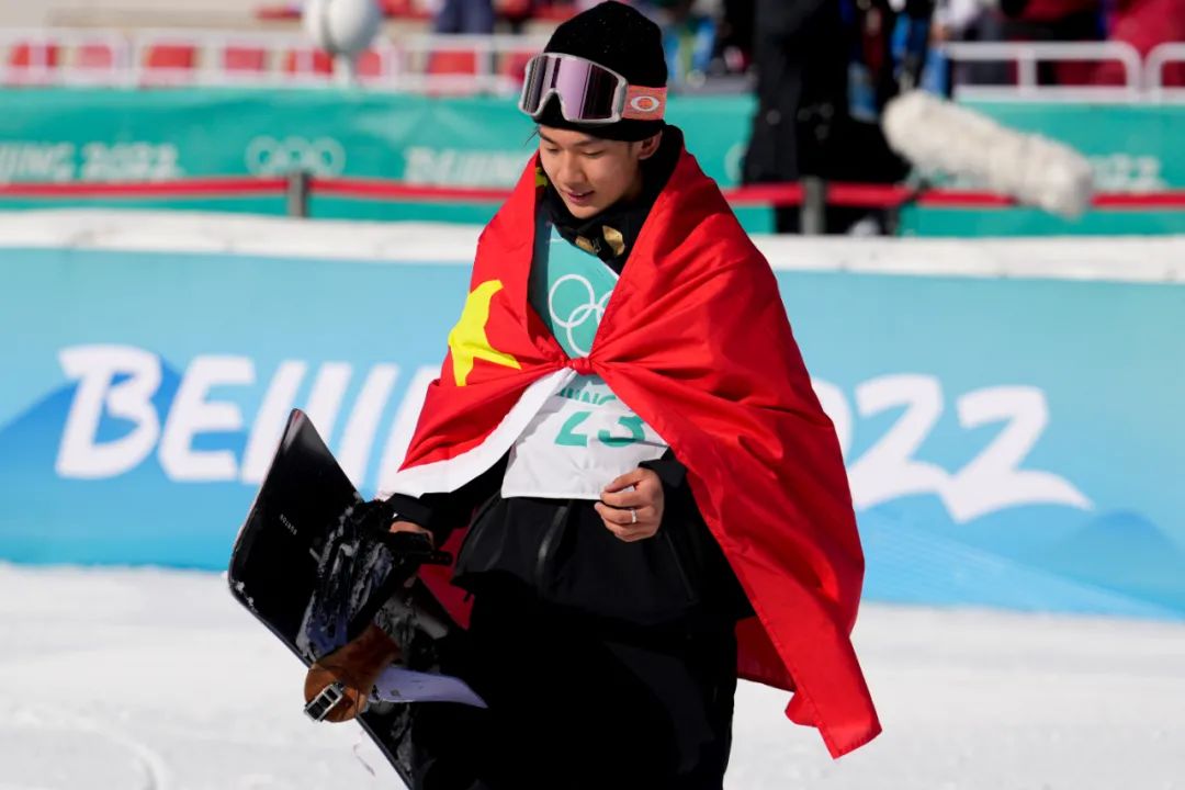 B体育地址-包含泰国选手收获滑板滑雪金牌，实现突破的词条